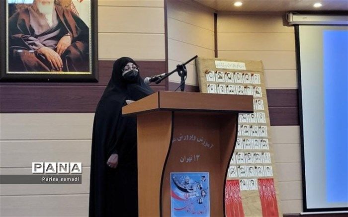 شهدا؛ دانش آموختگانِ دانشگاه بزرگ تعهد، ایمان و ایثار هستند