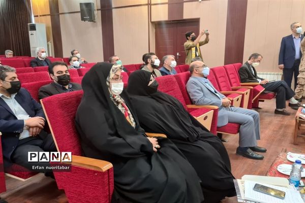 آیین بزرگداشت روز شهدا در منطقه ۱۳