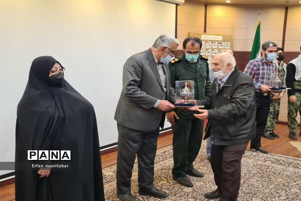 آیین بزرگداشت روز شهدا در منطقه ۱۳