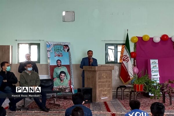 مراسم تجلیل از برترین‌های دانش‌آموزی آموزشگاه شاهد شهید کاظمی اسلامشهر