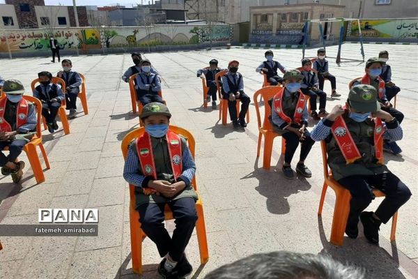 جشن تولد زمین در آموزشگاه شهیدین قاسمی