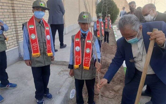 مراسم جشن تولد زمین در بیرجند برگزار شد