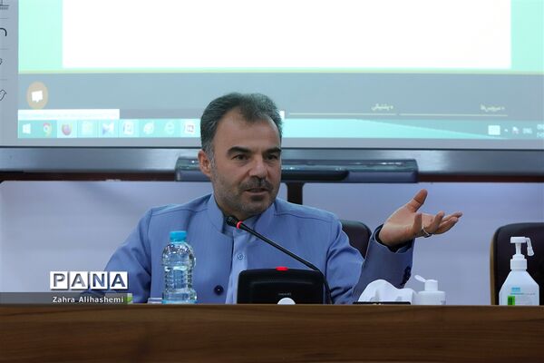 نشست هم‌اندیشی مراکز دارالقرآن الکریم معین حفظ قرآن