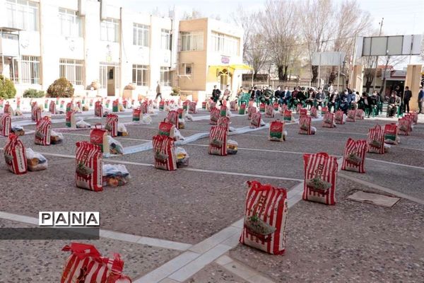 سیل کمک‌های مومنانه در آستانه سال جدید