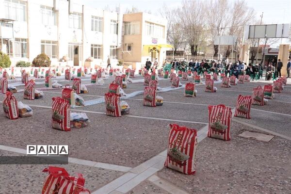 سیل کمک‌های مومنانه در آستانه سال جدید