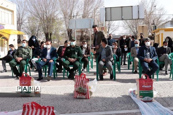 سیل کمک‌های مومنانه در آستانه سال جدید