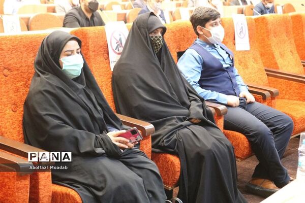 نشست ستاد ساماندهی امور جوانان، کاشمر