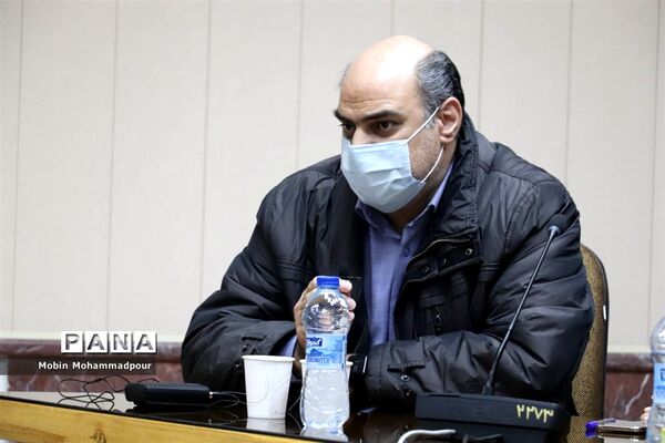 نشست خبری رئیس دانشگاه علوم‌ پزشکی تبریز