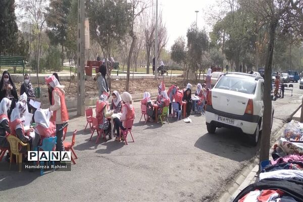 طرح کوچه تکانی با همکاری شهرداری ناحیه ۴ منطقه ۱۵ در مدرسه امام رضا(ع)1 برگزارشد