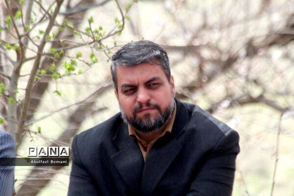 مراسم تقدیر از معاونان پرورشی ناحیه یک قم در اردوگاه ملاصدرا