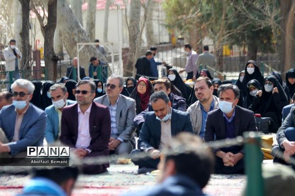 مراسم تقدیر از معاونان پرورشی ناحیه یک قم در اردوگاه ملاصدرا