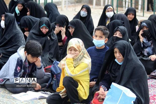 مراسم تقدیر از معاونان پرورشی ناحیه یک قم در اردوگاه ملاصدرا