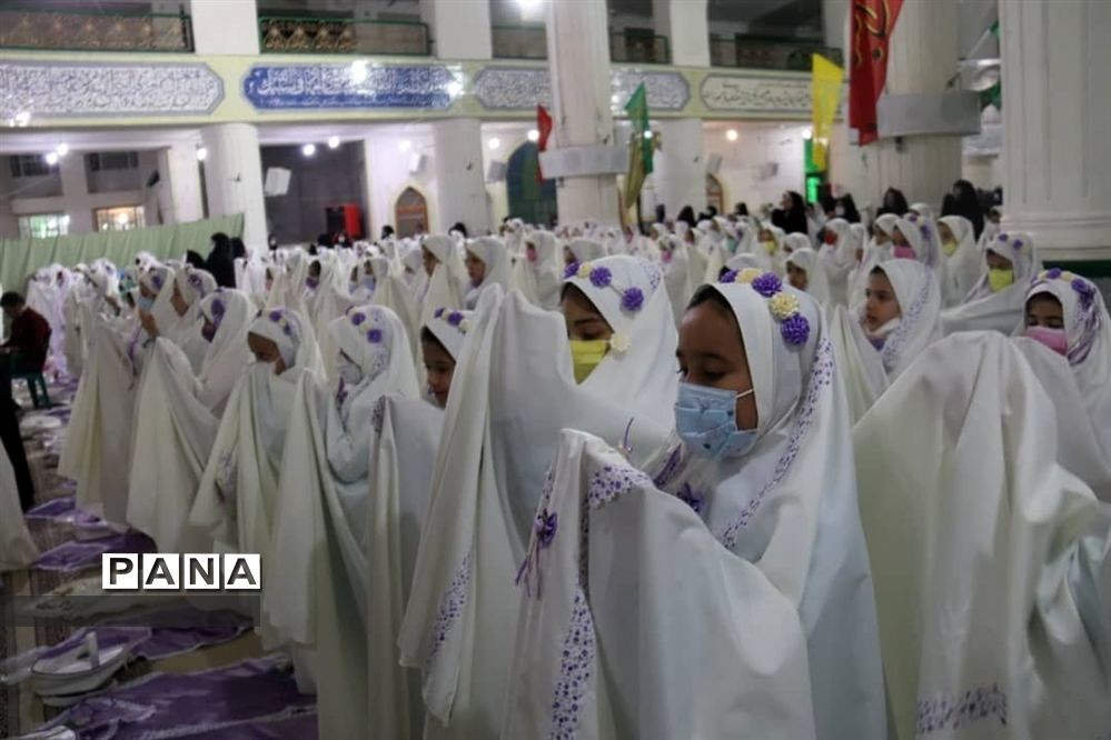 جشن تکلیف دانش‌آموزان دختر پایه سوم ابرکوه