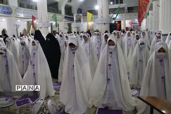 جشن تکلیف دانش‌آموزان دختر پایه سوم ابرکوه