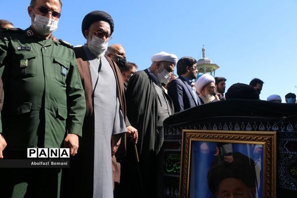 تشییع پیکر آیت الله علوی گرگانی در قم