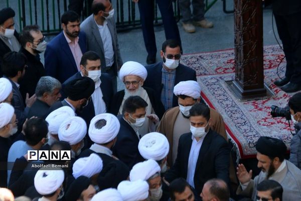 تشییع پیکر آیت الله علوی گرگانی در قم