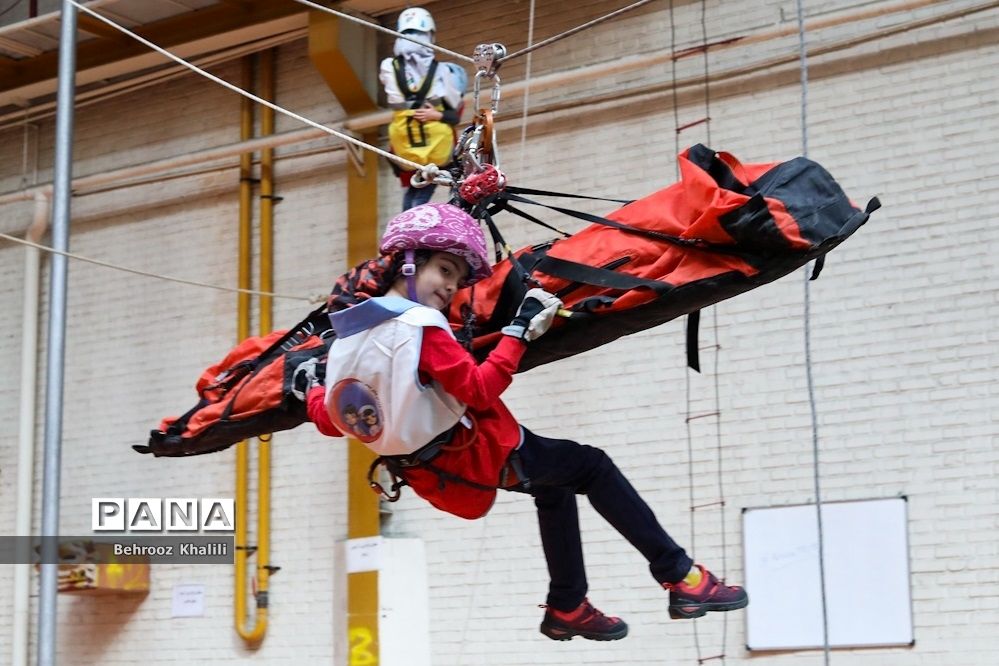 مانور عملیاتی امداد و نجات دانش‌آموزی طرح ملی دادرس