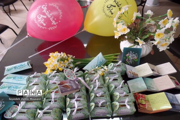 پویش «حال خوب» توسط دانش آموزان منطقه ۱۳ در بوستان قیطریه