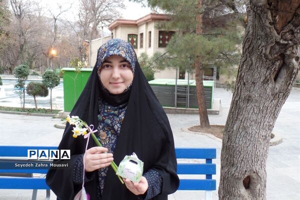 پویش «حال خوب» توسط دانش آموزان منطقه ۱۳ در بوستان قیطریه
