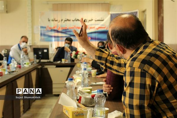 نشست خبری مدیر مرکز بهداشت شرق اهواز