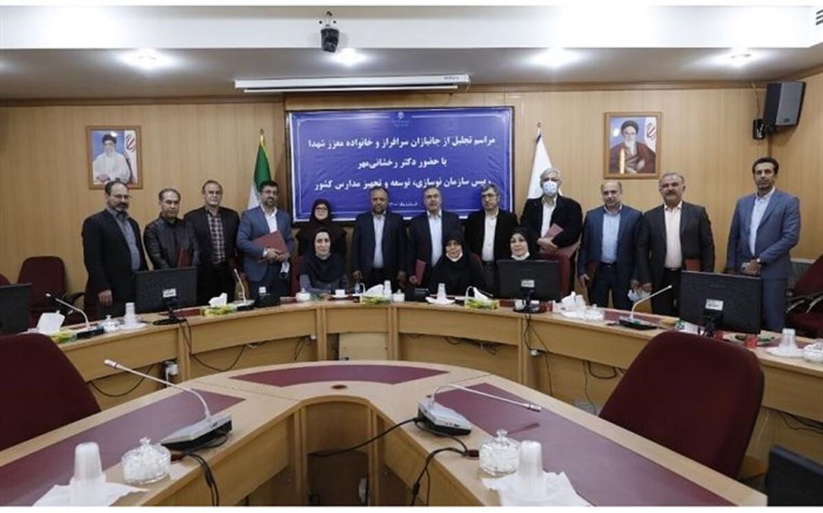 حفظ میراث معنوی شهدا و ایثارگران کمترین وظیفه ماست