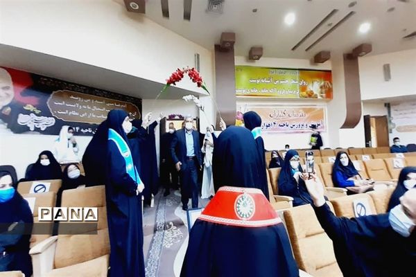 یادواره شهدای فرهنگی و سومین یادواره ملی لاله‌های روشن در خوزستان