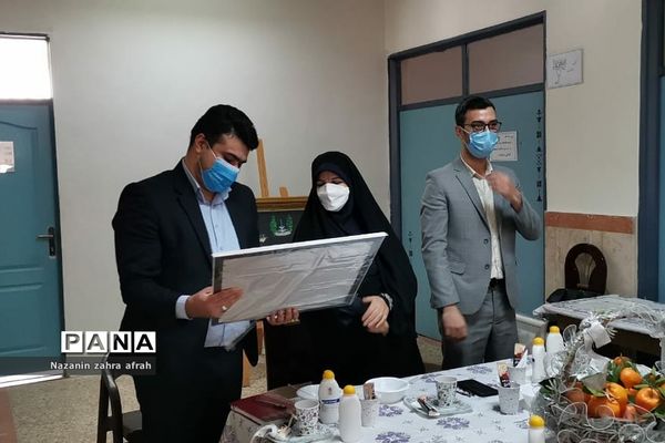 برگزاری مراسم پیشواز بهار در هنرستان مبتکران رودهن