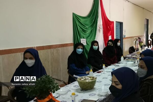 برگزاری مراسم پیشواز بهار در هنرستان مبتکران رودهن