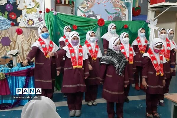 جشن میلاد امام‌زمان(ع) در مدرسه حضرت زهرا(س) رودهن