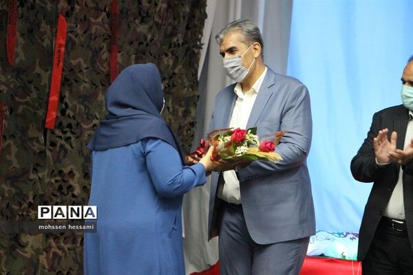 مراسم سپاس و قدردانی از زحمات مدیرسازمان دانش‌آموزی استان خراسان جنوبی