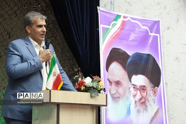مراسم سپاس و قدردانی از زحمات مدیرسازمان دانش‌آموزی استان خراسان جنوبی