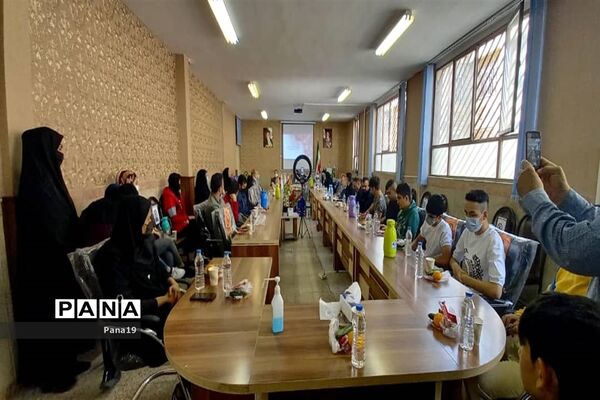 تجلیل از پیشکسوتان و ملی پوشان منطقه ۱۹