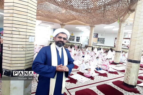 برگزاری جشن تکلیف دانش‌آموزان دختر و پسر در امیدیه