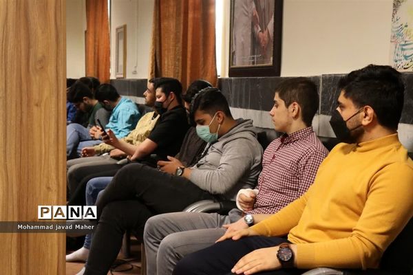 تجلیل از نقش‌آفرینان نمایشگاه مدرسه انقلاب شهرستان قدس