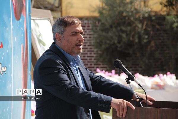 پویش دانش‌آموزی نسیم مهر‌ورزی در شهرری