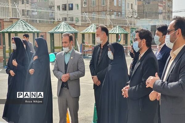 افتتاح اولین حیاط پویا در بهارستان یک