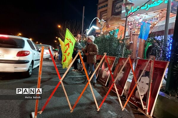 آماده‌سازی خیابان‌های شهر برای جشن بزرگ نیمه شعبان