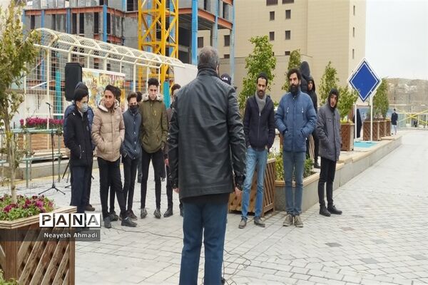 اجتماع دانش‌آموزی مهدی یاوران در مشهد