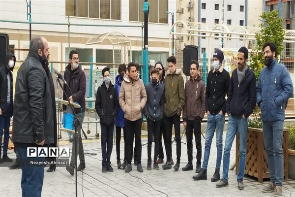 اجتماع دانش‌آموزی مهدی یاوران در مشهد