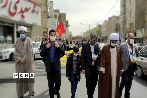 راهپیمایی مهدی یاوران در شهرستان قدس