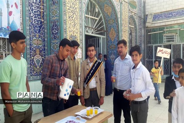 شرکت مهدی یاوران مدارس حمیدیه در مراسم نماز جمعه