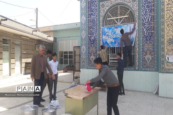 شرکت مهدی یاوران مدارس حمیدیه در مراسم نماز جمعه