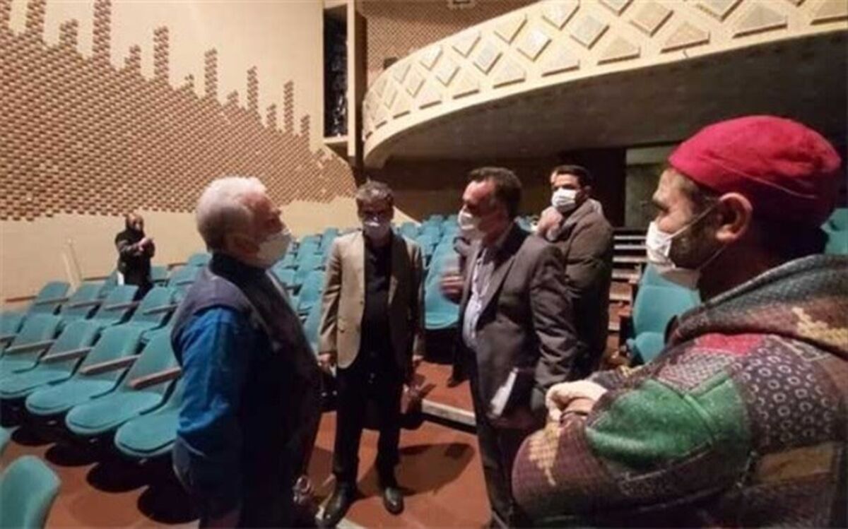 بازدید مدیرکل هنرهای نمایشی از مجموعه تئاتر شهر و تالار هنر