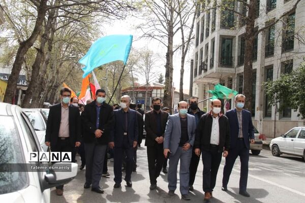 راهپیمایی دانش‌آموزی مهدی یاوران به مناسبت نیمه شعبان در ساری