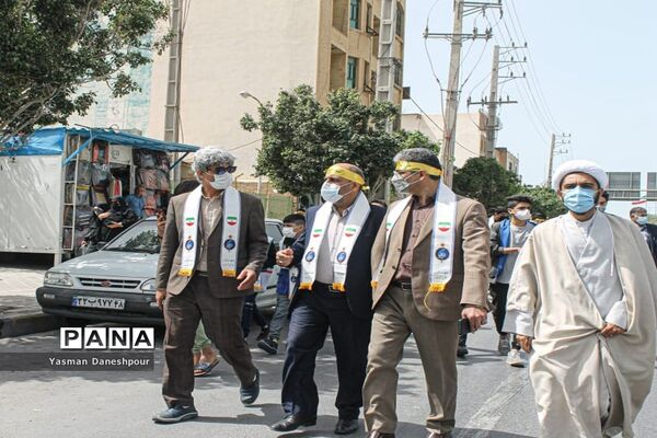پیاده‌روی دانش‌آموزی مهدی یاوران مدارس بوشهر