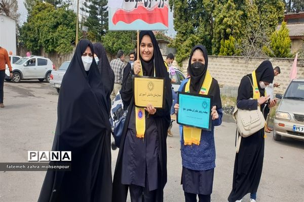 تجمع دانش‌آموزی مهدی یاوران در محمودآباد