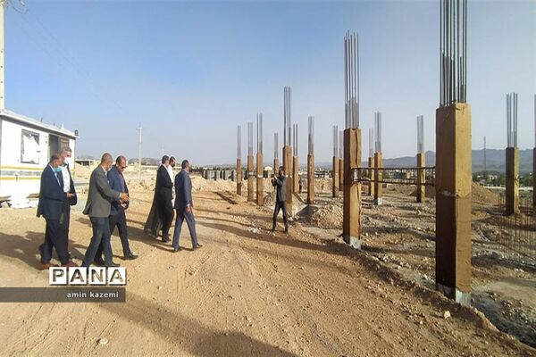 کلنگ‌زنی و بازسازی آموزشگاه‌های بختاجرد، محمد‌آباد و شهنان از روستاهای داراب