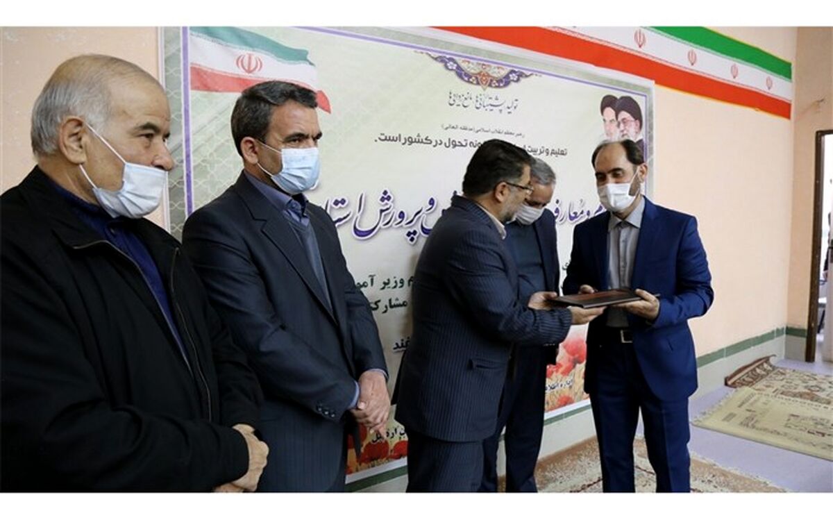 آینده انقلاب، نیازمند تربیت نیروی انسانی با نگاه و روحیه انقلابی و جهادی است