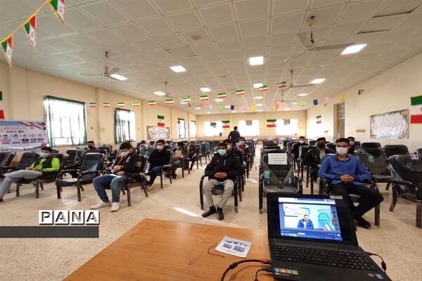عکس‌های برگزیده آموزش دانش‌آموز خبرنگاران در سالی که گذشت