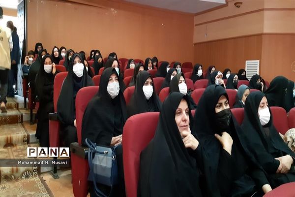 آیین تکریم و معارفه مدیر آموزش و پرورش ناحیه یک قم